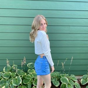 Meet your Posher, Laurel